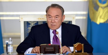 Назарбаев: Мы потратили $30 млрд на дороги – это был единственный выход