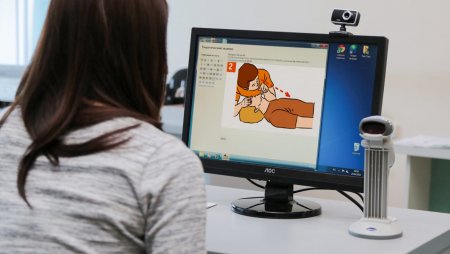 Обучать водителей навыкам первой медицинской помощи хотят обязать автошколы