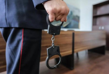В Караганде водитель пытался дать взятку полицейскому