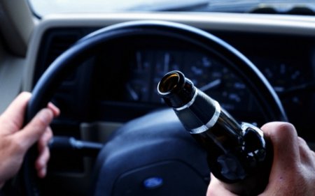 Водитель в алкогольном опьянении без права совершил ДТП в Караганде