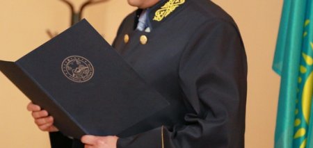 Судью дали срок за взятку в несколько тысяч долларов в Алматы