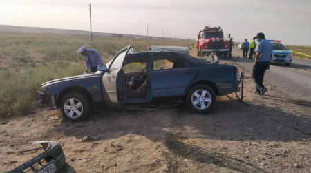 Три человека погибли, пятеро пострадали в ДТП на трассе Арысь-Шымкент