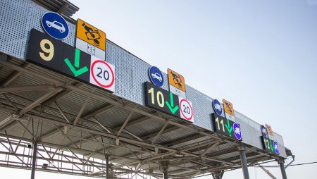 Безлимитный абонемент для платных автодорог предложили ввести в Казахстане