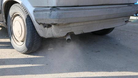 Увеличить штрафы за грязный выхлоп попросил правительство аким Алматы